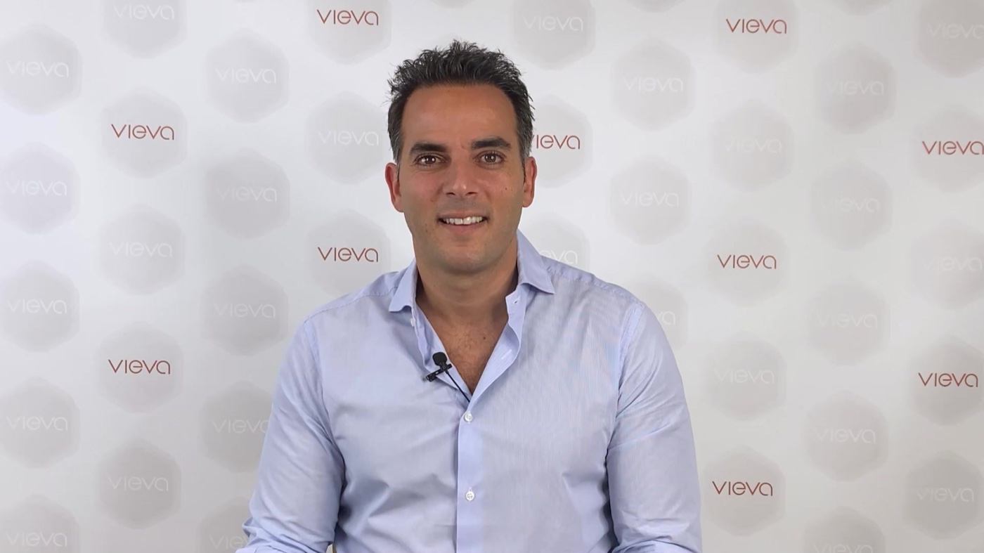 Allal Bennani présente la vidéo d’introduction de la formation sommeil